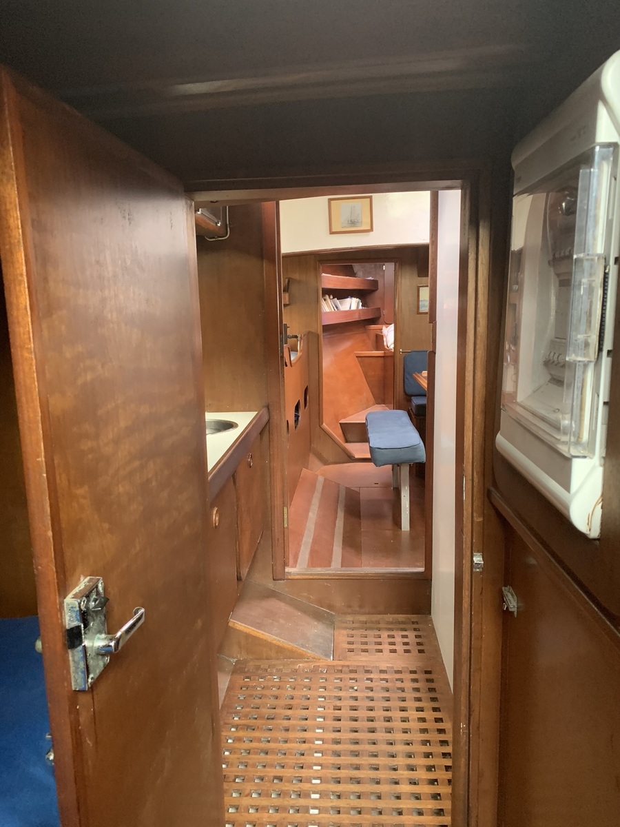 La coursive vers l'avant